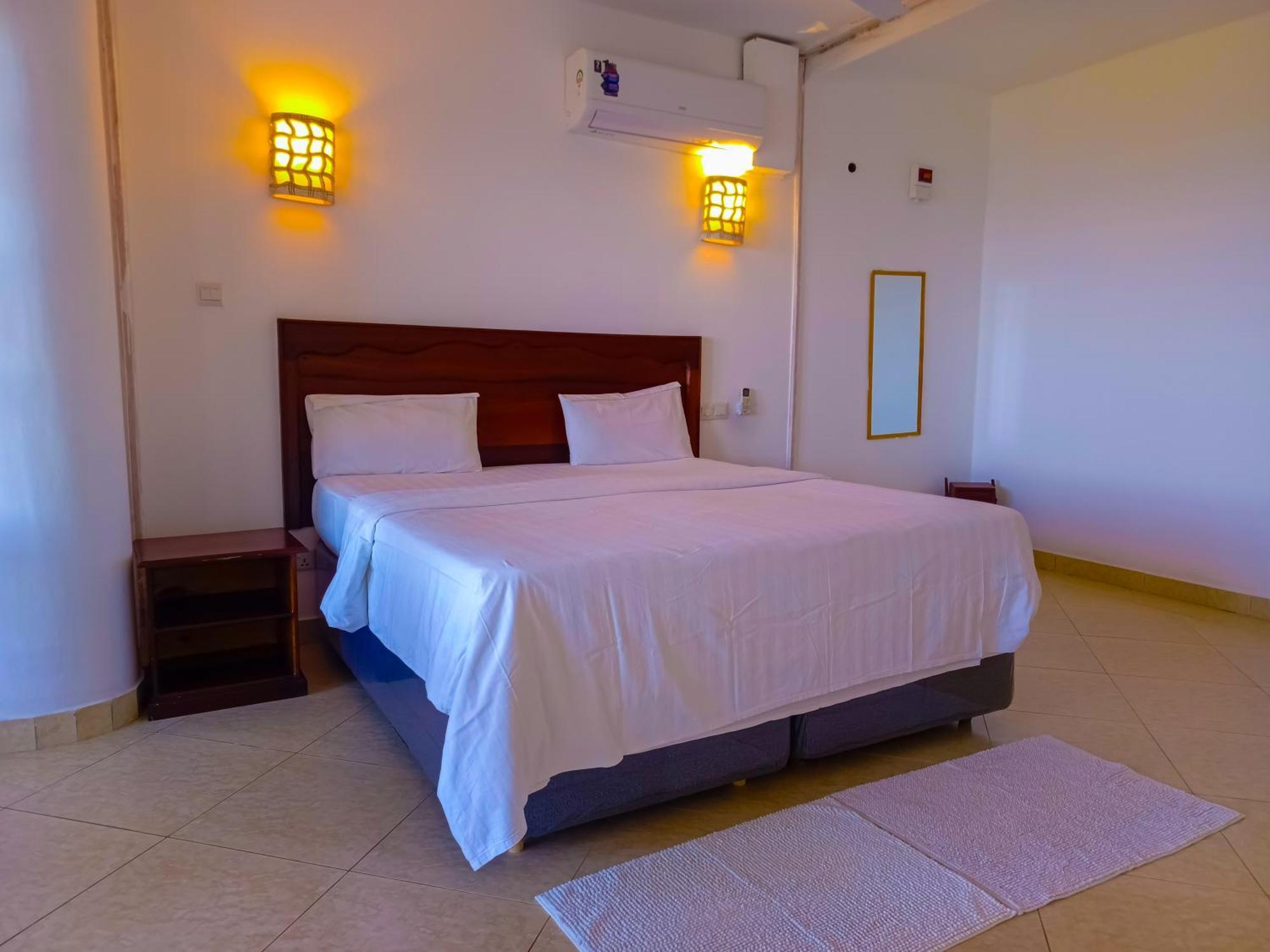 Ivory Beachfront Stays モンバサ エクステリア 写真